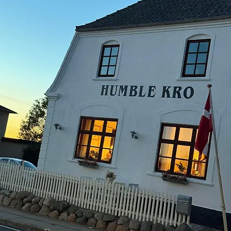 Bui Hotel Humble